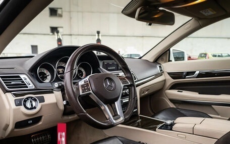 Mercedes-Benz E-Класс, 2015 год, 2 400 000 рублей, 19 фотография