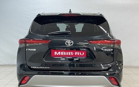 Toyota Highlander, 2025 год, 5 600 000 рублей, 7 фотография