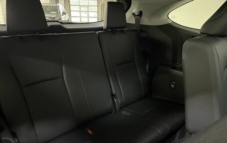 Toyota Highlander, 2025 год, 5 600 000 рублей, 23 фотография