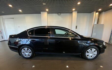 Volkswagen Passat B6, 2008 год, 740 000 рублей, 2 фотография