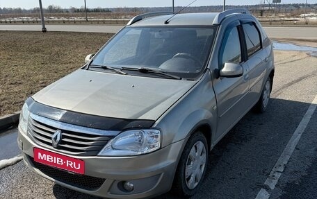 Renault Logan I, 2011 год, 430 000 рублей, 1 фотография
