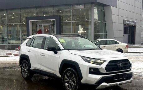 Toyota RAV4, 2025 год, 4 900 000 рублей, 1 фотография