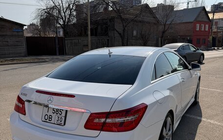 Mercedes-Benz E-Класс, 2012 год, 1 750 000 рублей, 5 фотография