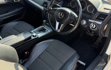 Mercedes-Benz E-Класс, 2012 год, 1 750 000 рублей, 9 фотография