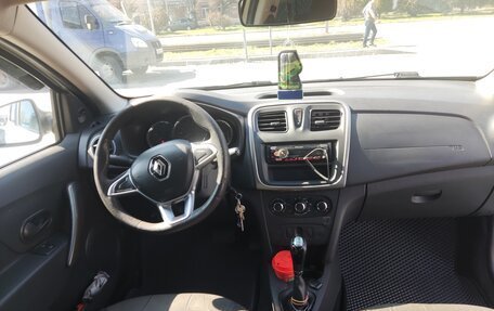 Renault Logan II, 2019 год, 650 000 рублей, 9 фотография