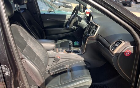 Jeep Grand Cherokee, 2014 год, 2 250 000 рублей, 11 фотография