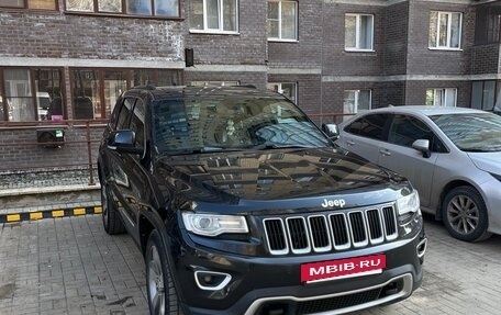 Jeep Grand Cherokee, 2014 год, 2 250 000 рублей, 2 фотография