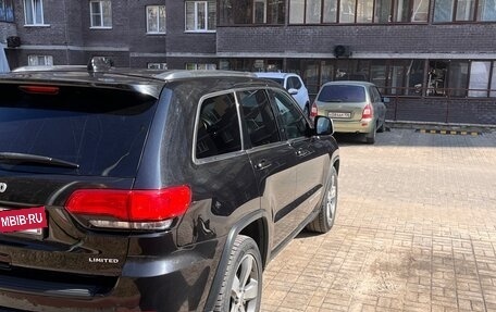 Jeep Grand Cherokee, 2014 год, 2 250 000 рублей, 22 фотография