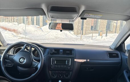 Volkswagen Jetta VI, 2015 год, 1 300 000 рублей, 13 фотография