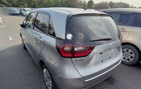 Honda Fit, 2021 год, 1 270 000 рублей, 2 фотография