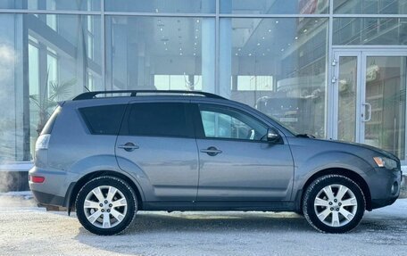 Mitsubishi Outlander III рестайлинг 3, 2011 год, 1 150 000 рублей, 8 фотография