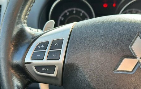 Mitsubishi Outlander III рестайлинг 3, 2011 год, 1 150 000 рублей, 15 фотография