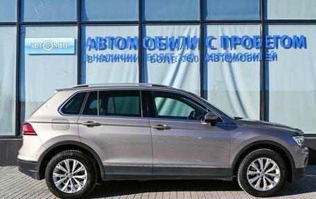 Volkswagen Tiguan II, 2018 год, 2 179 000 рублей, 6 фотография