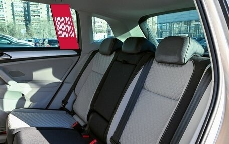 Volkswagen Tiguan II, 2018 год, 2 179 000 рублей, 15 фотография