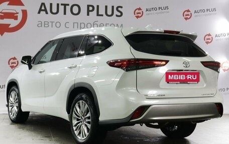 Toyota Highlander, 2025 год, 5 700 000 рублей, 2 фотография