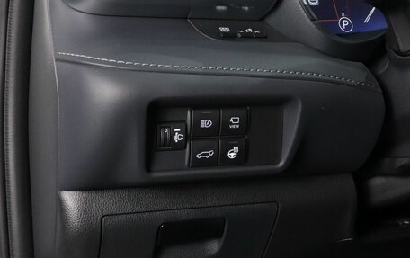 Toyota Highlander, 2025 год, 5 700 000 рублей, 10 фотография