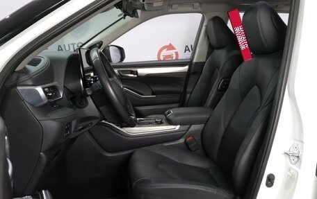 Toyota Highlander, 2025 год, 5 700 000 рублей, 8 фотография