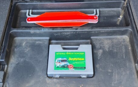 Mitsubishi Outlander III рестайлинг 3, 2003 год, 485 000 рублей, 15 фотография