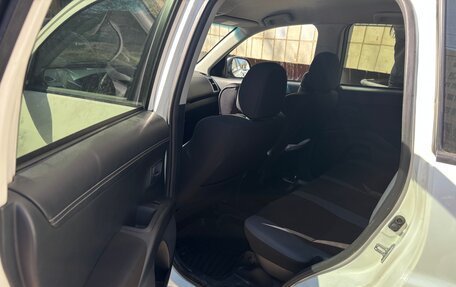 Mitsubishi Outlander III рестайлинг 3, 2011 год, 1 030 000 рублей, 9 фотография