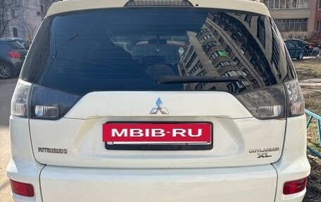Mitsubishi Outlander III рестайлинг 3, 2011 год, 1 030 000 рублей, 7 фотография