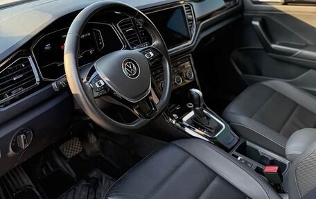 Volkswagen T-Roc I, 2022 год, 2 140 000 рублей, 18 фотография