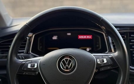 Volkswagen T-Roc I, 2022 год, 2 140 000 рублей, 20 фотография