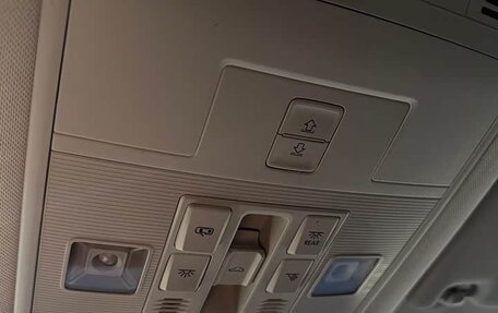 Volkswagen T-Roc I, 2022 год, 2 140 000 рублей, 27 фотография