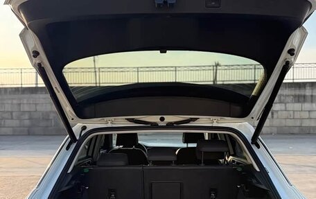 Volkswagen T-Roc I, 2022 год, 2 140 000 рублей, 33 фотография