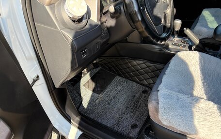 Toyota RAV4, 2018 год, 3 000 000 рублей, 13 фотография