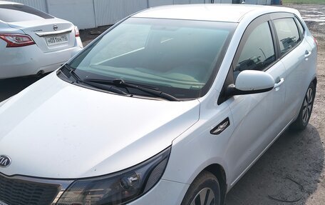 KIA Rio III рестайлинг, 2013 год, 900 000 рублей, 2 фотография