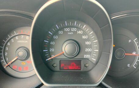 KIA Rio III рестайлинг, 2013 год, 900 000 рублей, 6 фотография