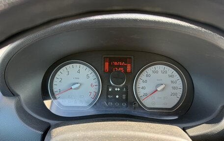 Renault Logan I, 2011 год, 430 000 рублей, 11 фотография