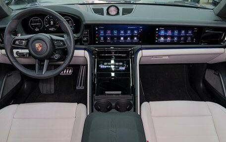 Porsche Panamera, 2025 год, 27 840 000 рублей, 15 фотография