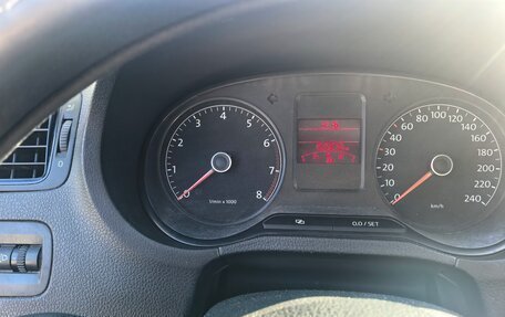 Volkswagen Polo VI (EU Market), 2013 год, 680 000 рублей, 2 фотография