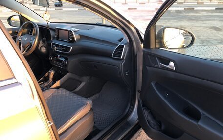 Hyundai Tucson III, 2019 год, 2 700 000 рублей, 4 фотография