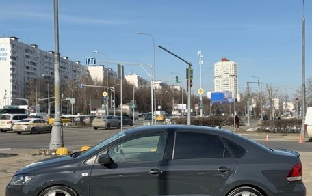 Volkswagen Polo VI (EU Market), 2011 год, 700 000 рублей, 7 фотография