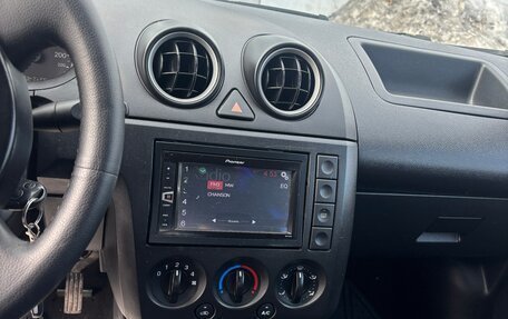 Ford Fiesta, 2005 год, 270 000 рублей, 6 фотография