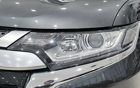 Mitsubishi Outlander III рестайлинг 3, 2021 год, 2 790 000 рублей, 21 фотография