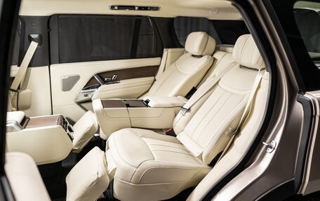 Land Rover Range Rover IV рестайлинг, 2025 год, 34 000 700 рублей, 4 фотография