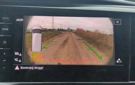 Volkswagen Transporter T6 рестайлинг, 2022 год, 2 800 000 рублей, 11 фотография