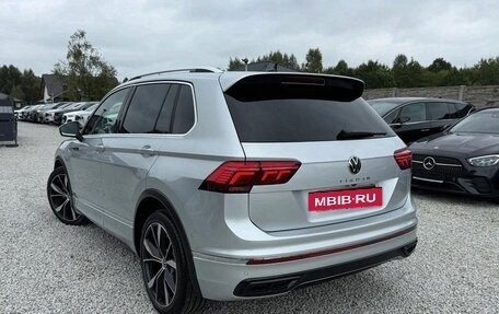 Volkswagen Tiguan II, 2022 год, 2 600 000 рублей, 18 фотография