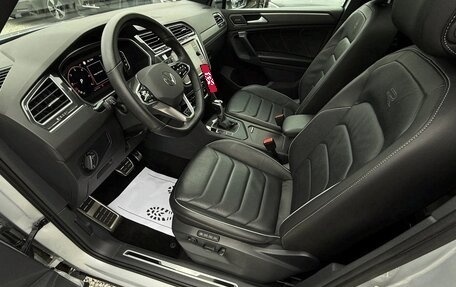 Volkswagen Tiguan II, 2022 год, 2 600 000 рублей, 24 фотография