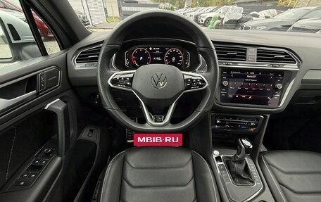 Volkswagen Tiguan II, 2022 год, 2 600 000 рублей, 28 фотография