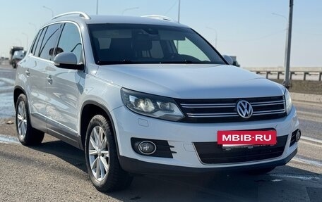 Volkswagen Tiguan I, 2015 год, 1 690 000 рублей, 4 фотография