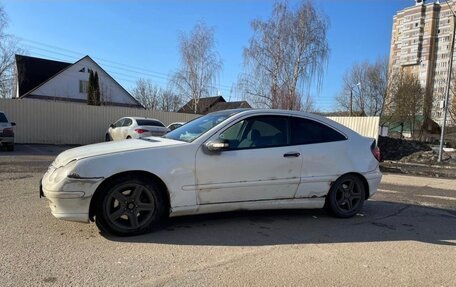 Mercedes-Benz C-Класс, 2001 год, 300 000 рублей, 5 фотография