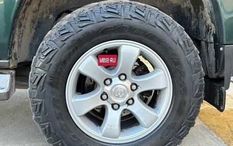 Toyota Land Cruiser Prado 120 рестайлинг, 2005 год, 1 500 000 рублей, 2 фотография