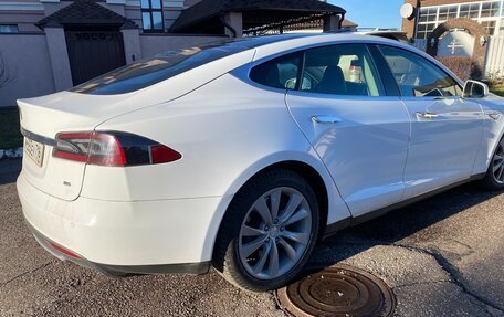 Tesla Model S I, 2014 год, 2 390 000 рублей, 5 фотография