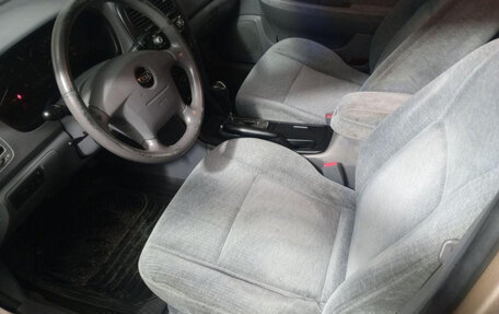 KIA Magentis I, 2003 год, 370 000 рублей, 10 фотография