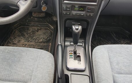 KIA Magentis I, 2003 год, 370 000 рублей, 14 фотография