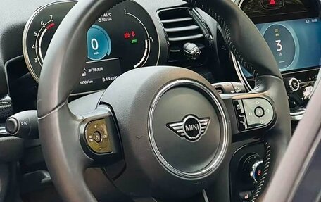 MINI Clubman, 2022 год, 2 550 000 рублей, 11 фотография